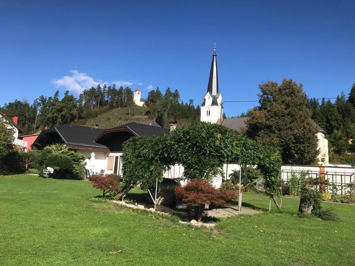 V Gemuetliches Gartenhaus Smihel nad Pliberkom 외부 사진